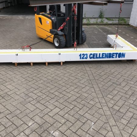 Hoeklatei www.betoncellen.nl